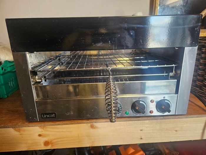 commercial twin grill