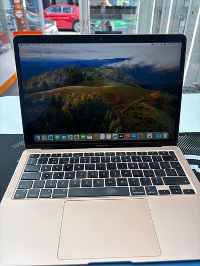Macbook Air M1 13.3 | 8gb Ram | 256gb Ssd | 189 Cycles