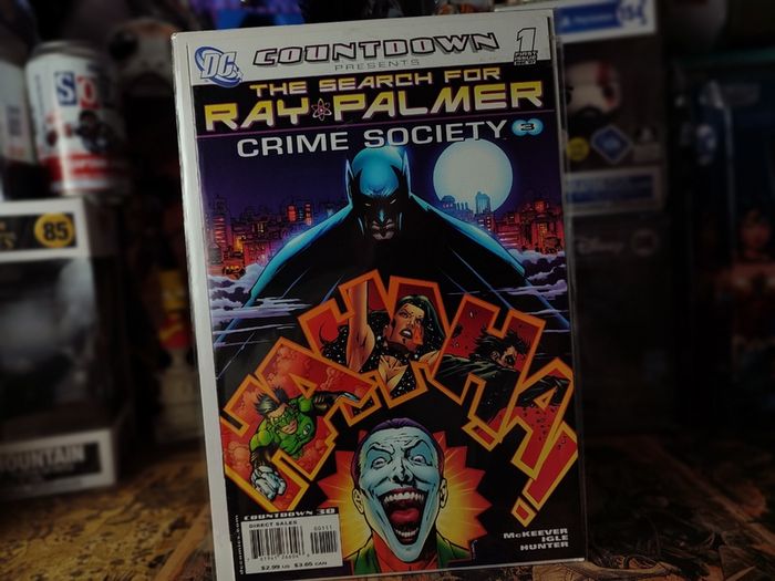 Countdown Presents: The Search for Ray Palmer: Crime Society ! First Issue ! 2007 ! by DC Comics ! Batman ! Joker !