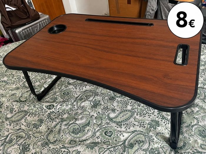Bed table