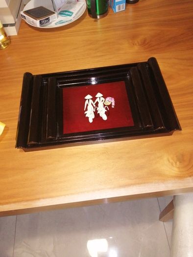 Set of Trays