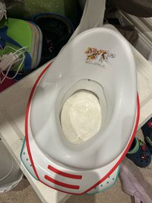 Toilet training seats