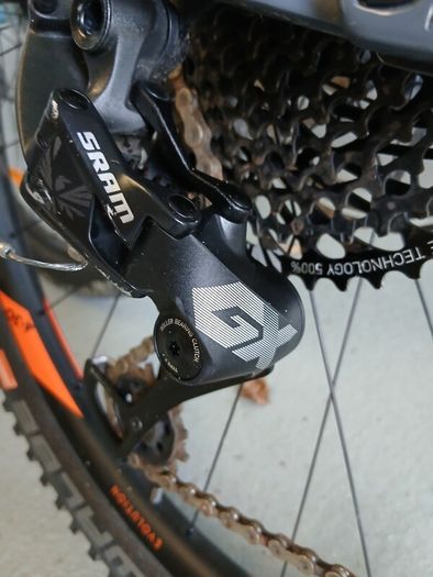 cube stereo mountain bike