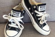 Kids Converse . Size Junior UK 11