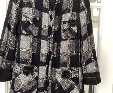ladies Zara Black and White Coat. Size Small/ 8