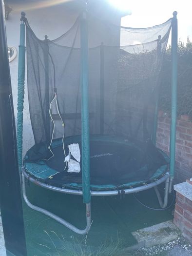 Free trampoline