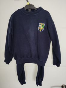 boys school uniform.age 8/9