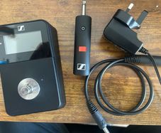 Sennheiser XSW Digital wireless guitar system