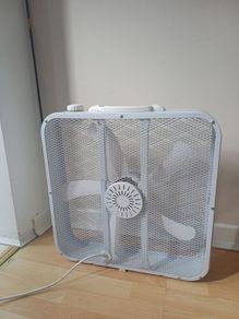 Large Box Fan with with Carry Handle