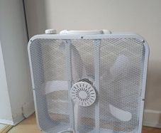 Box Fan with with Carry Handle