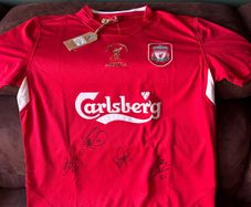 Liverpool 2005 Istanbul replica jersey signed
