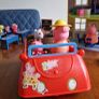 Assortment of peppa pig toys Image 3