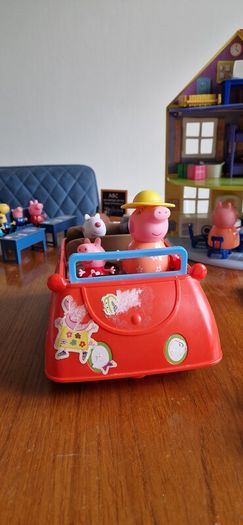 Assortment of peppa pig toys