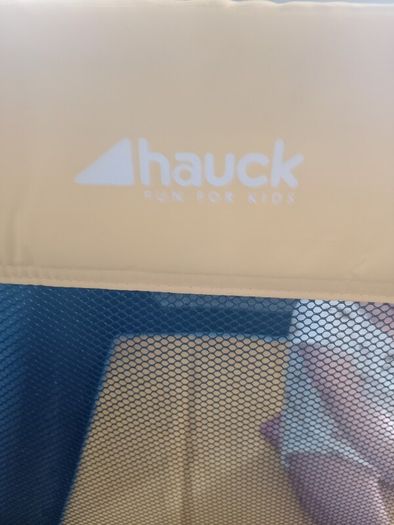 Hauck travel cot