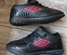 Kid Umbro astro boots (size 10UK)