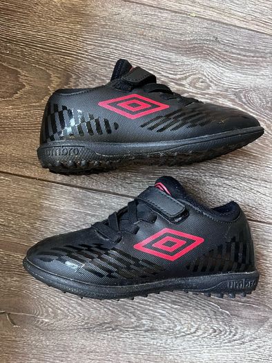 Kid Umbro astro boots (size 10UK)