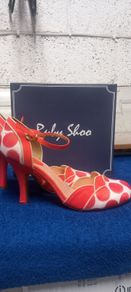 Ladies shoes