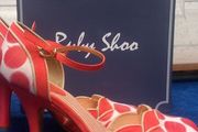 Ladies shoes