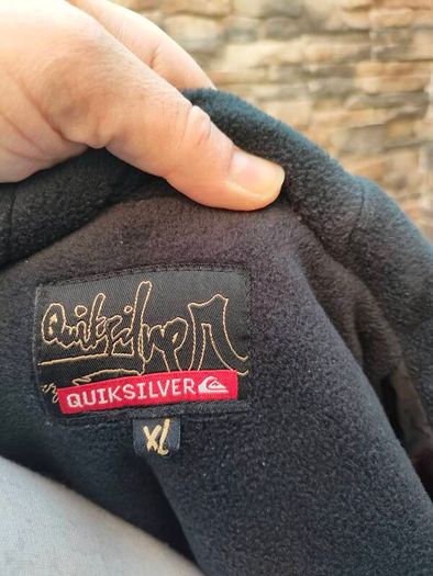 Vintage Quicksilver Ski Jacket  Size XL Fleece lined including the hood