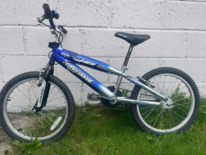 Kids bike