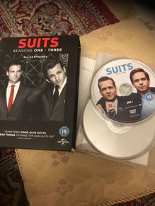 Suits-12 DVD's