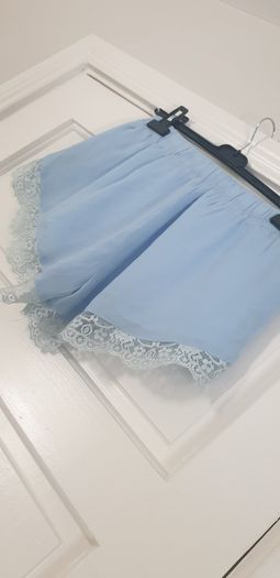 lace shorts