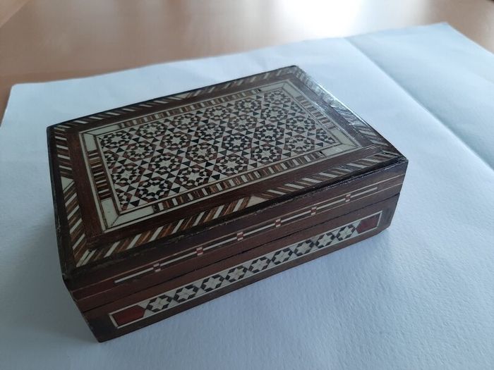 Small Syrian inlay box