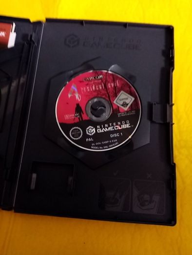 Resident evil 4 Game cube & Nintendo Wii games Original