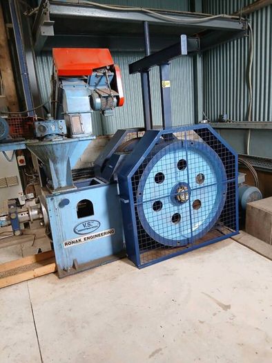 Briquetting plant