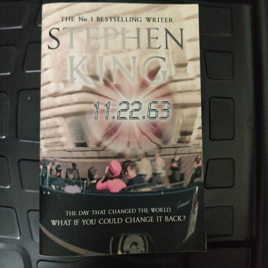11.22.63 Book by Stephen King