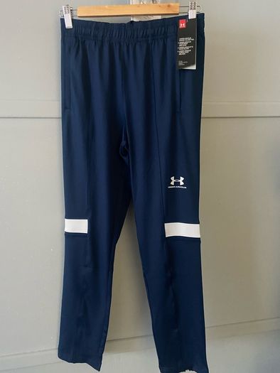 BNWT Under Armour Bottoms - YLG