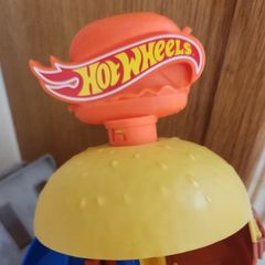 Hot Wheels Race Track