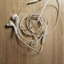 Samsung In-Ear Fit Headphone - White Image 2