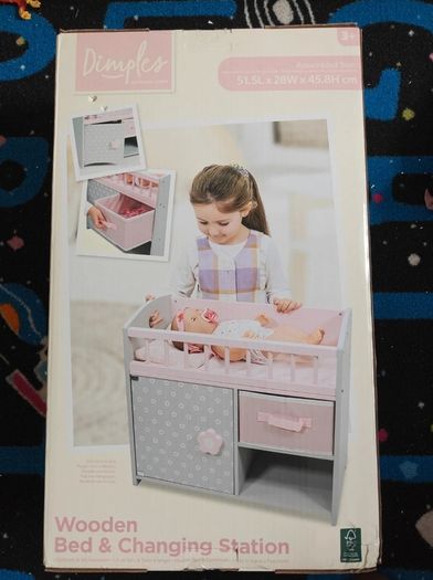 doll bed and changing table