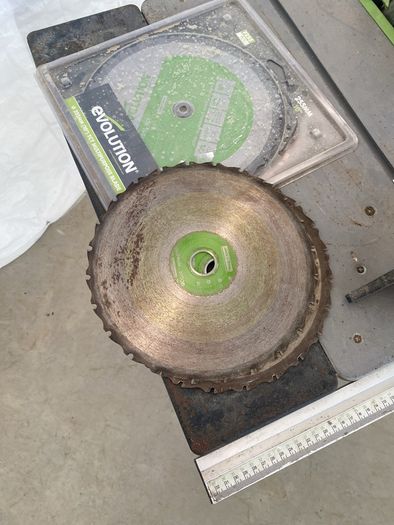 Evolution table saw
