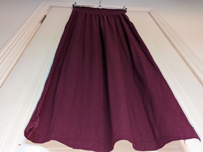 Perfect for Summer. gorgeous maxi skirt with side slits from H&M. Could also be worn as a strapless dress