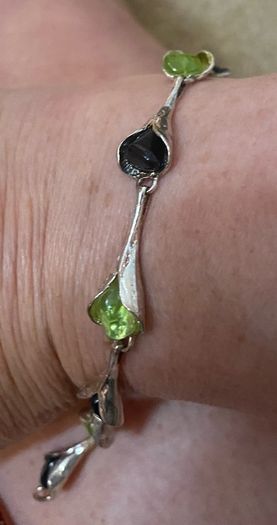 Jewellery- Set Bracelet, Earrings & Ring (Adjustable)