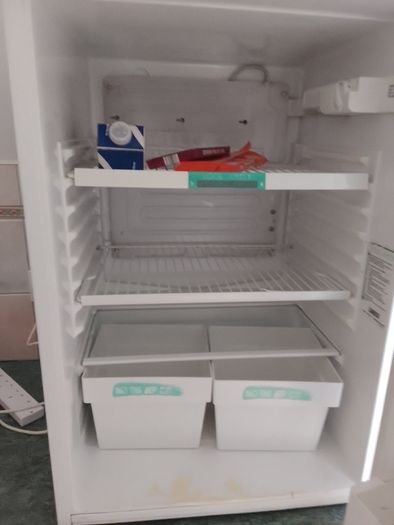 fridge zanussi