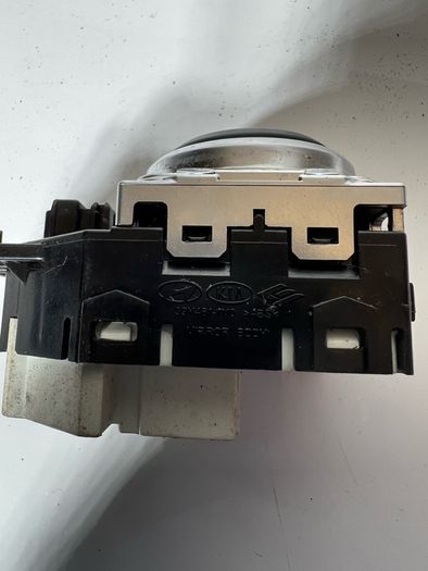 Hyundai I30 Kia 2014 Electric Wing Left Mirror Switch 39y481-1110 A1l1b71s