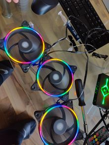 3x120mm PC Case Fans > RGB / Standard Fan Packs