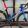 Trek SLR 7 Gen 8 team colourway Image 2