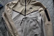 Nike Tech Tracksuit