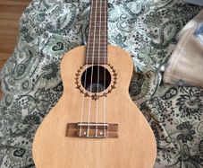 ukulele