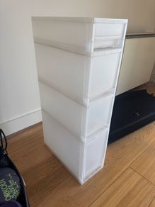 Muji shelves