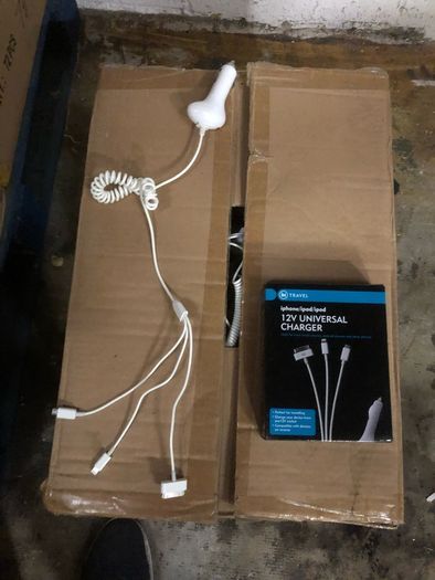 3 in 1 charging cables x 300 +