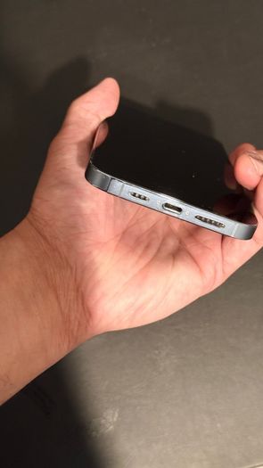 iPhone 13 Pro Max 128 GB Sierra Blue Immaculate Conditions