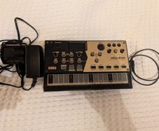 Drum machine Korg Volca Drums