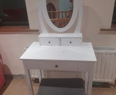 Girls dressing table
