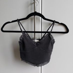 Pull&Bear Black Ribbed Strappy Top with Lace Trim