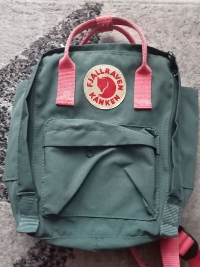 Fjallraven Kanken Mini Backpack